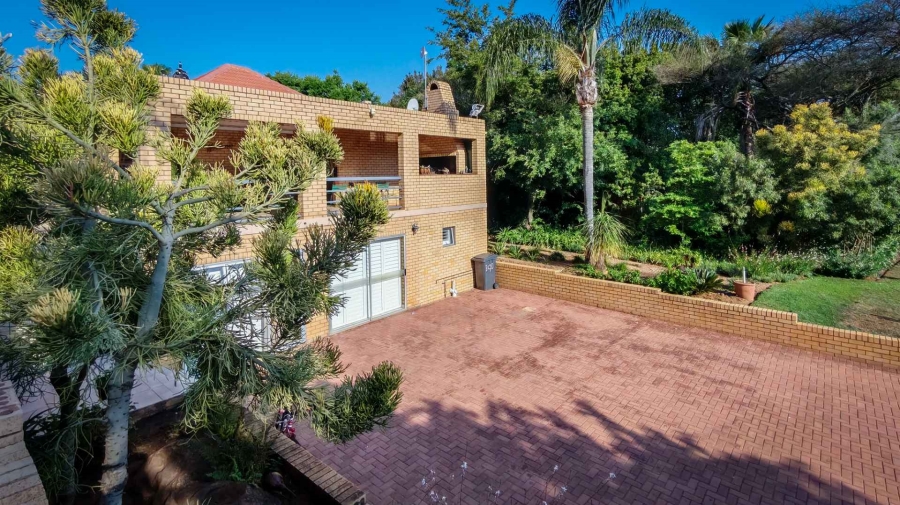4 Bedroom Property for Sale in Melodie North West